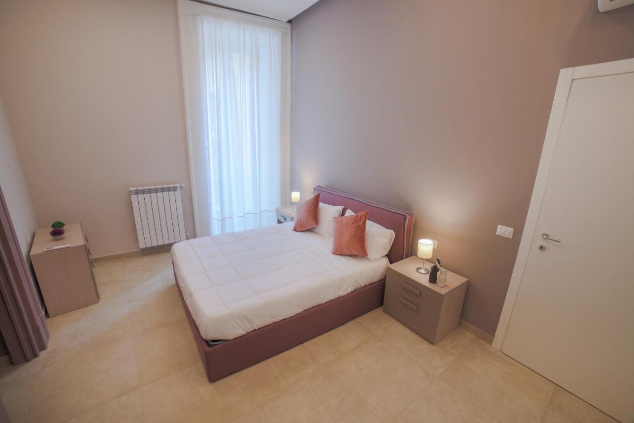 Apartament Dimora Museo Neapol Zewnętrze zdjęcie