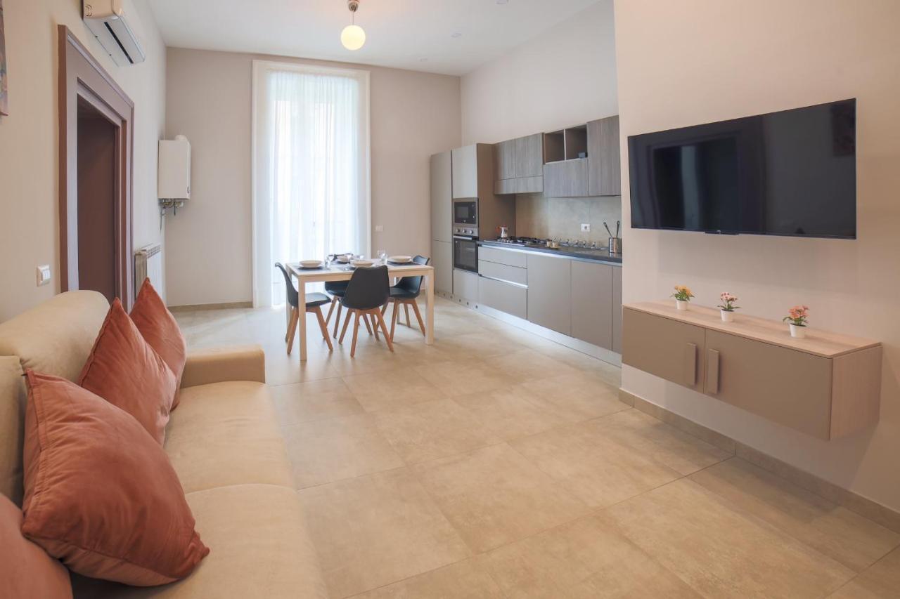 Apartament Dimora Museo Neapol Zewnętrze zdjęcie