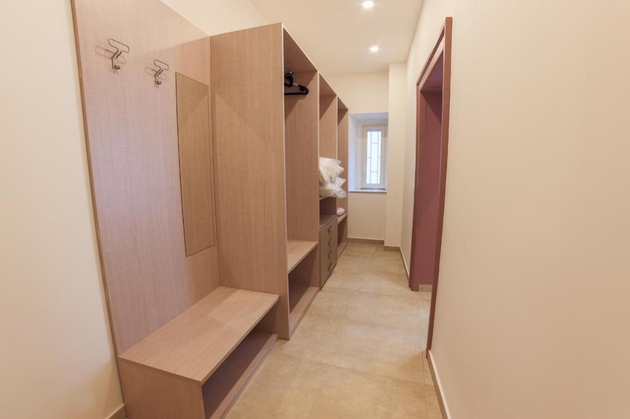 Apartament Dimora Museo Neapol Zewnętrze zdjęcie